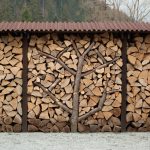 Come calcolare il peso di una catasta di legna… senza bilancia!